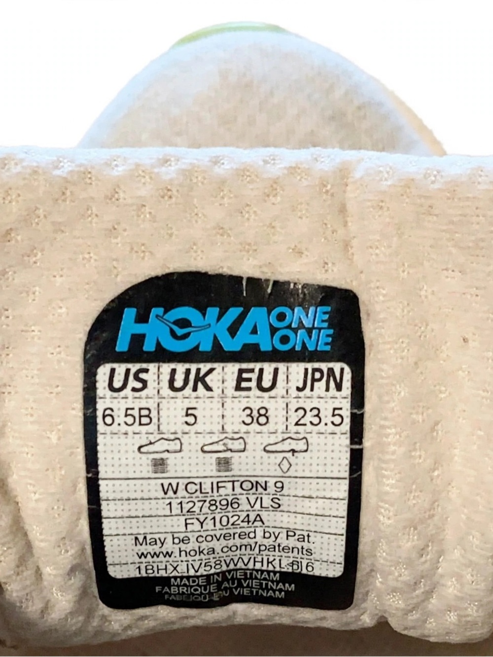 HOKA Clifton 9 Womens 6.5B Wide Vanilla - Excellent Condition - 1127896 VLS - Picture 8 of 10